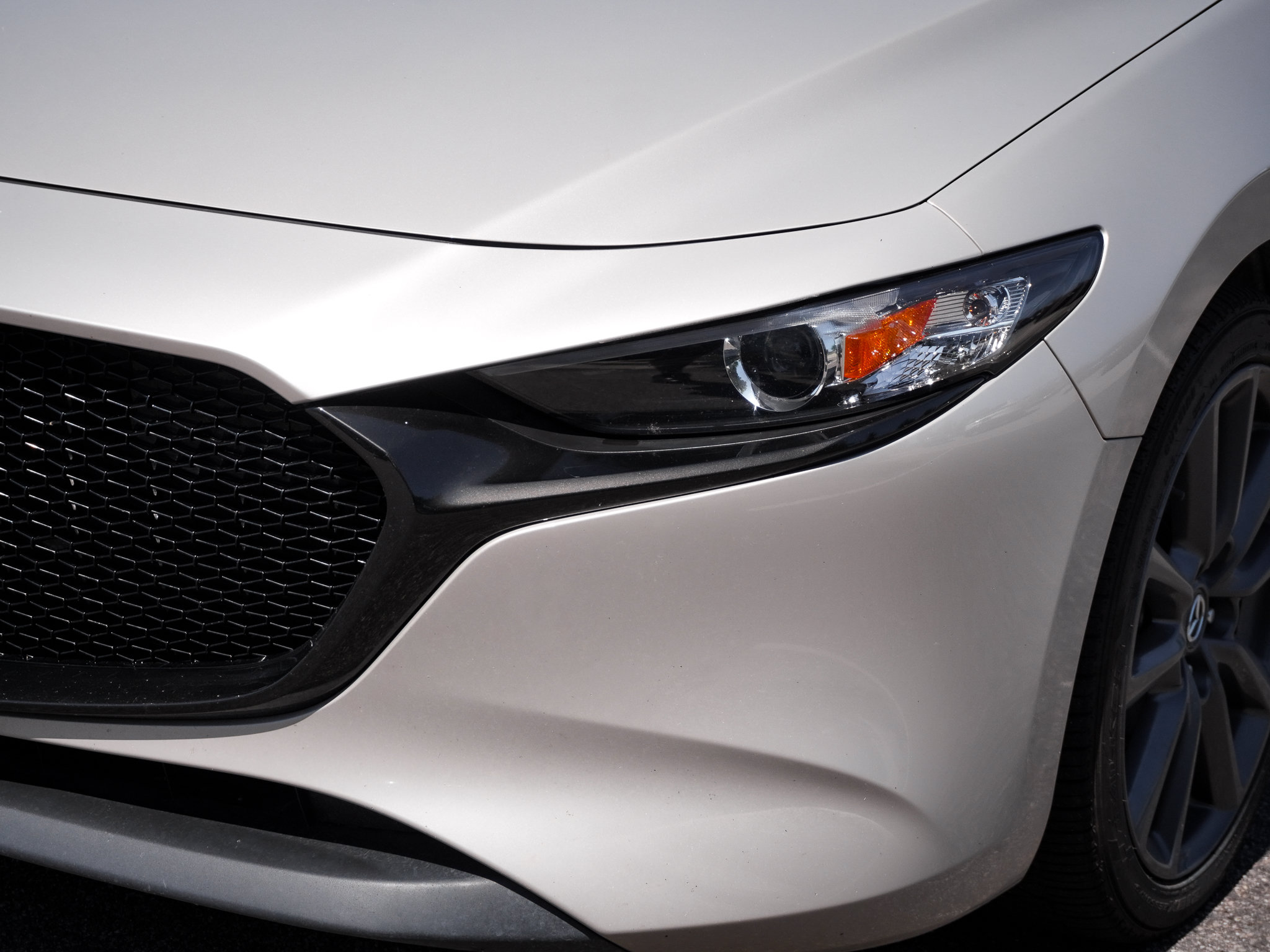 Used 2024 MAZDA MAZDA3 s FWD image 6
