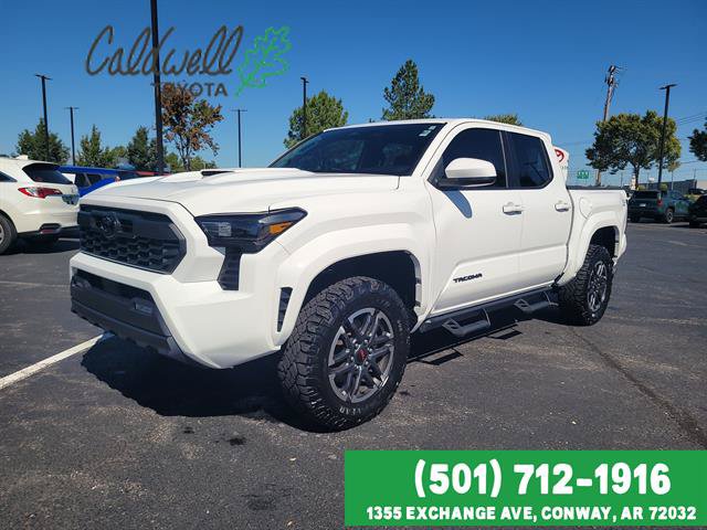 Used 2025 Toyota Tacoma TRD Sport AWD/4WD image 1