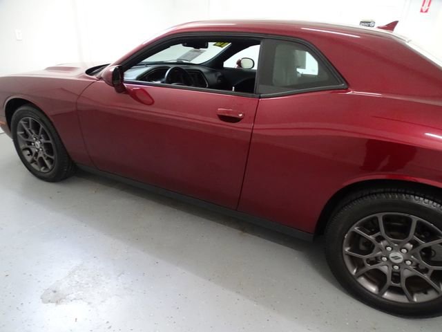 Used 2018 Dodge Challenger GT w/ Blacktop Package AWD/4WD image 19