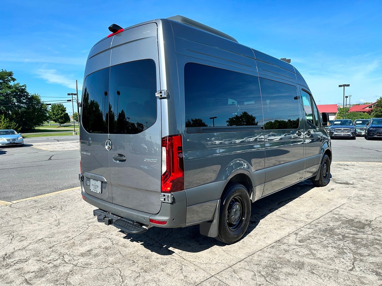 Certified 2024 Mercedes-Benz Sprinter 2500 image 4