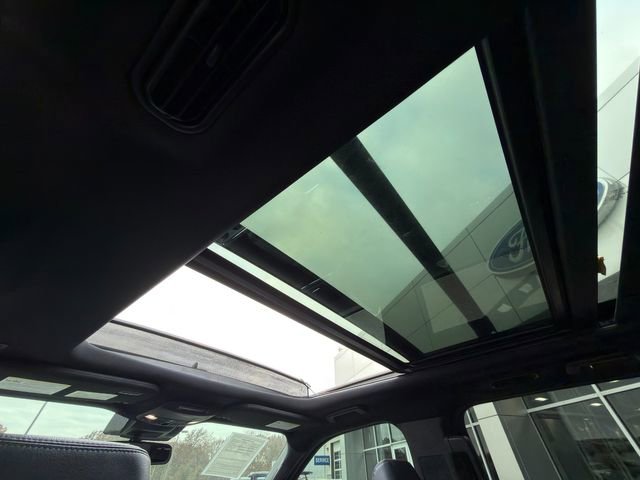 Used 2021 Ford Expedition XLT image 15