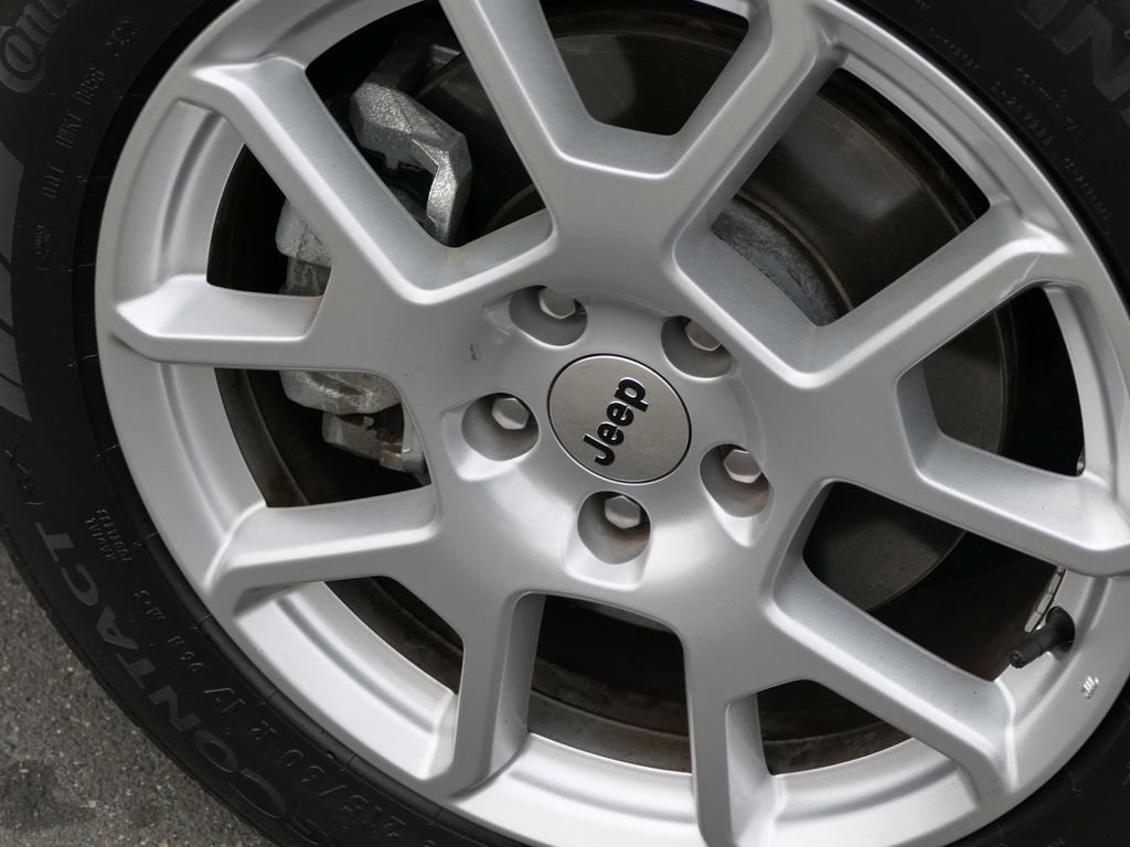 Used 2022 Jeep Renegade Latitude image 12