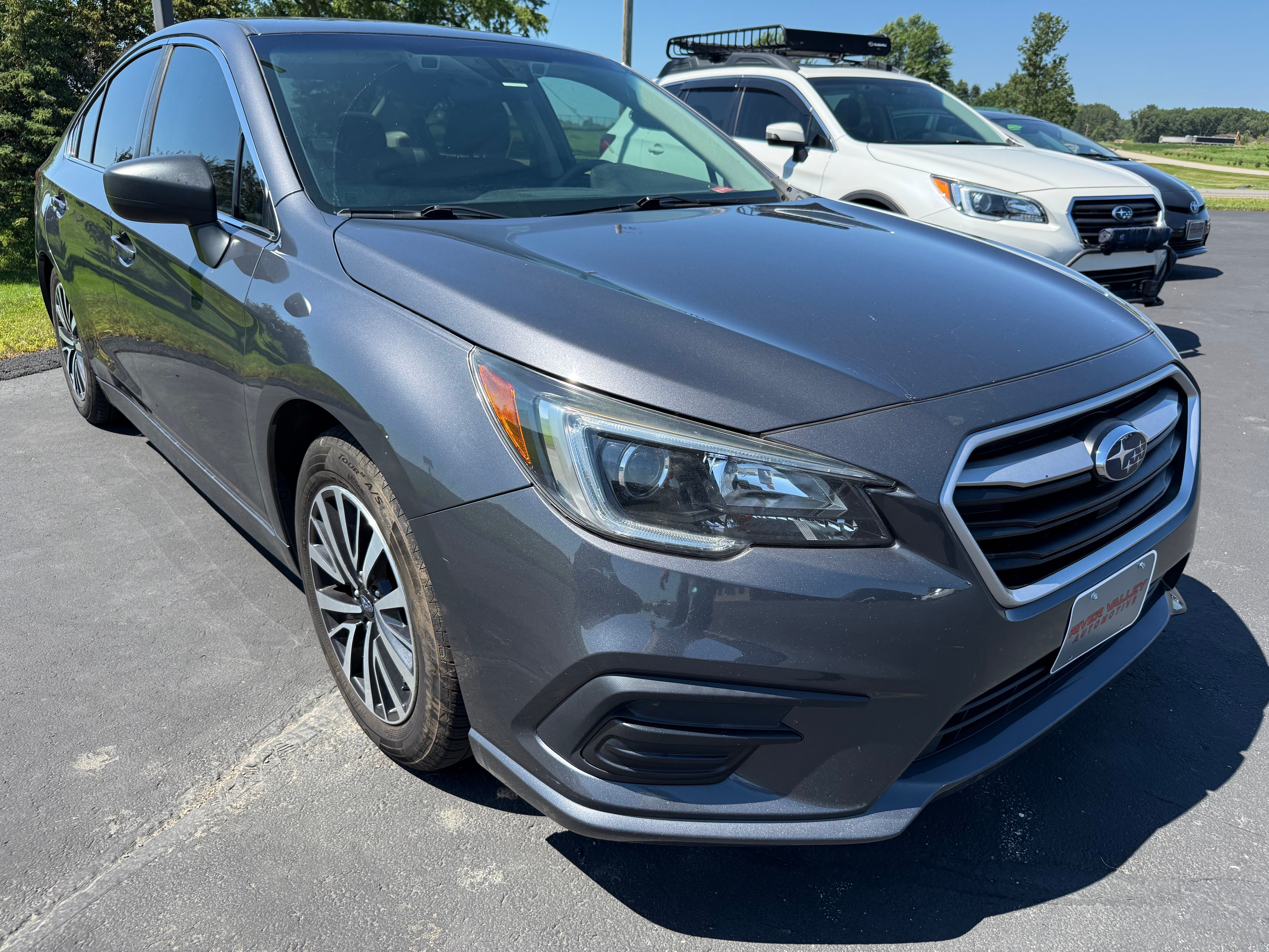 Used 2019 Subaru Legacy 2.5i w/ Alloy Wheel Package AWD/4WD image 2