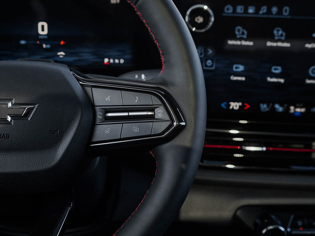 New 2025 Chevrolet Silverado EV RST image 19