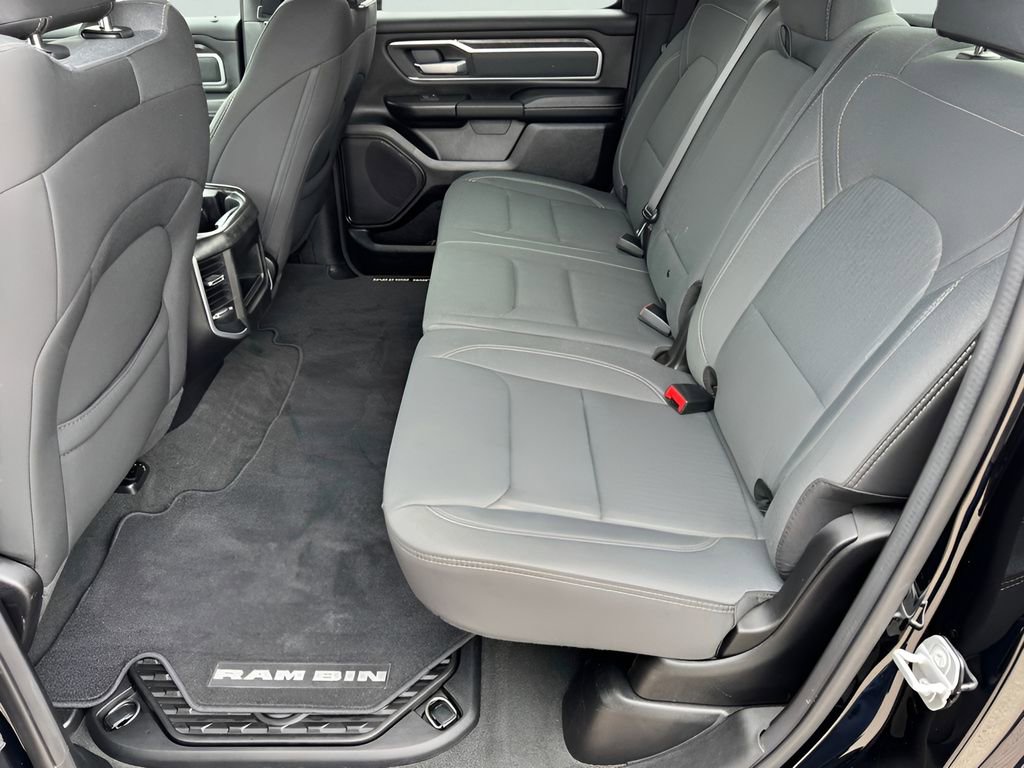 Used 2022 RAM 1500 Big Horn AWD/4WD image 18
