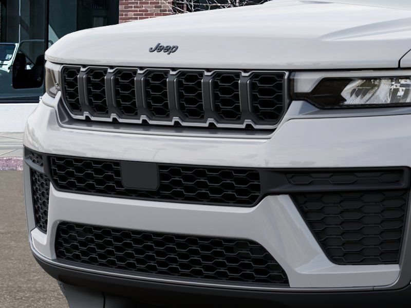 New 2026 Jeep Grand Cherokee Altitude AWD/4WD image 11