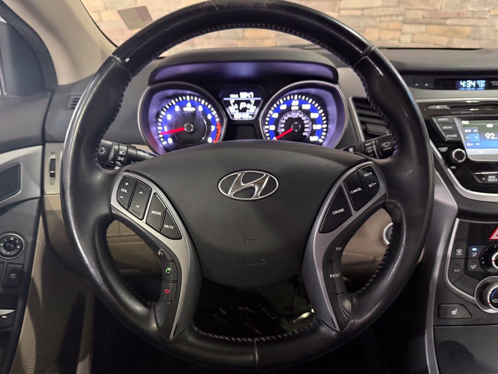 Used 2016 Hyundai Elantra Value Edition FWD image 17