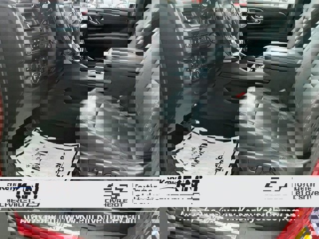 Used 2021 Chevrolet Tahoe Z71 w/ Z71 Signature Package image 27