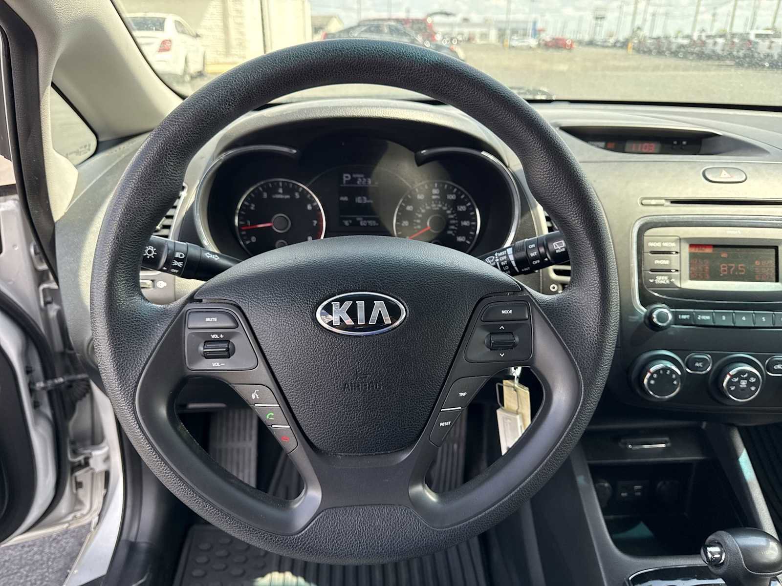 Used 2017 Kia Forte LX FWD image 11