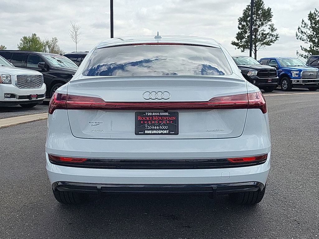 Used 2021 Audi e-tron Premium Plus w/ Premium Plus Package AWD/4WD image 5