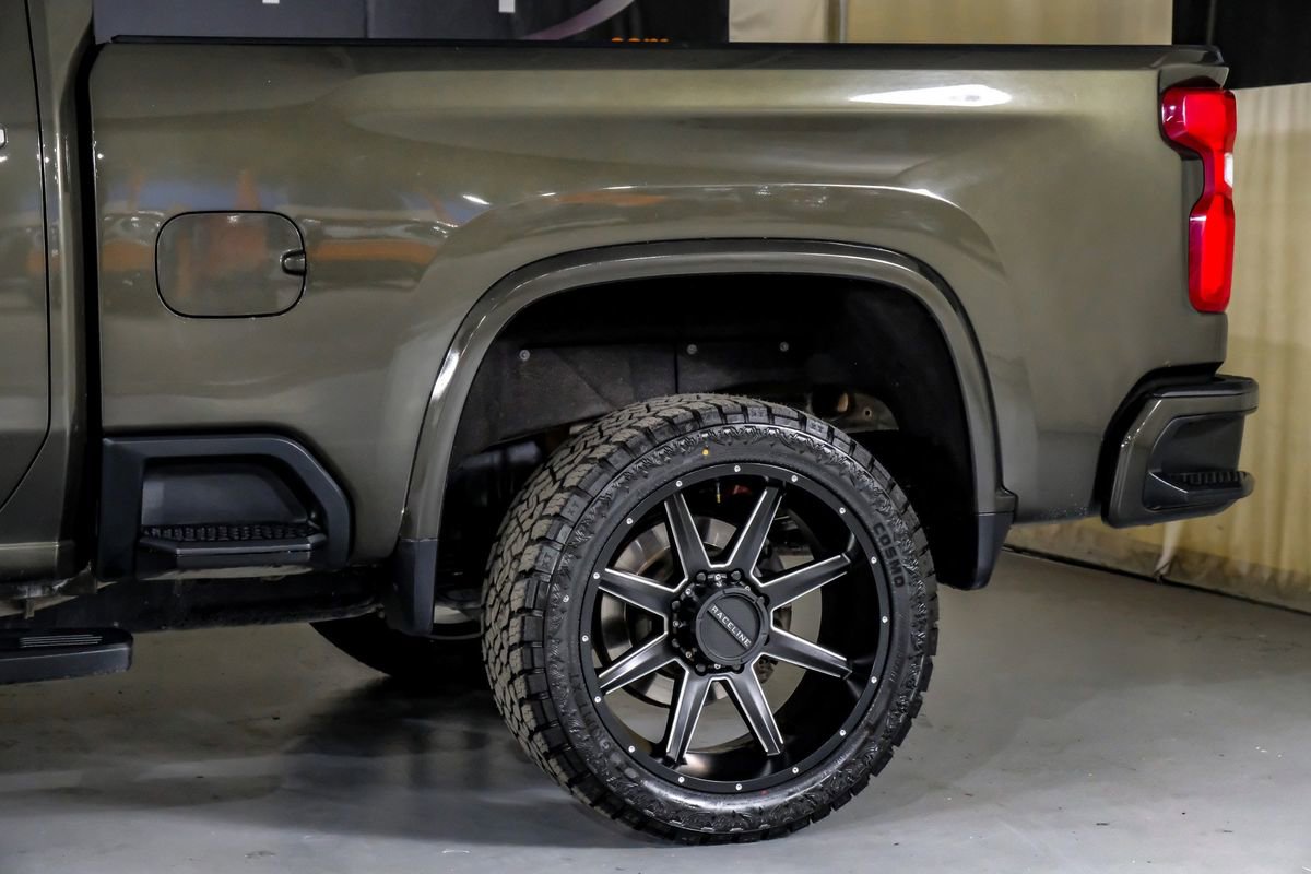 Used 2022 Chevrolet Silverado 2500 LTZ w/ LTZ Texas Edition image 14