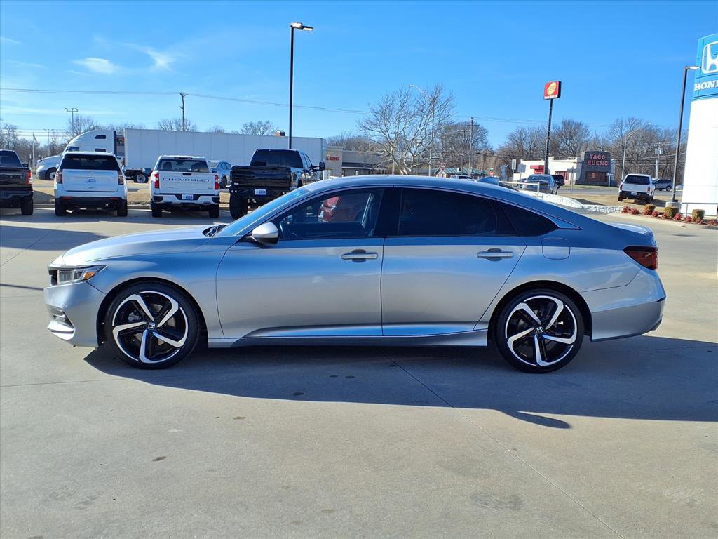 Used 2018 Honda Accord Sport image 23