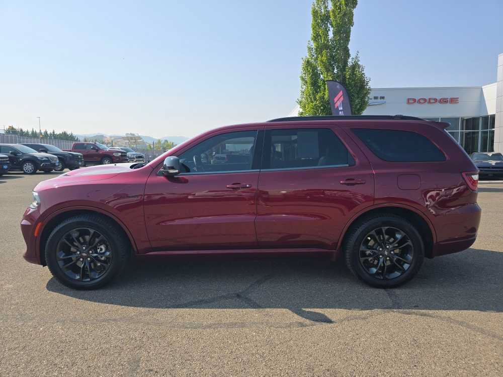 Used 2023 Dodge Durango R/T AWD/4WD image 2