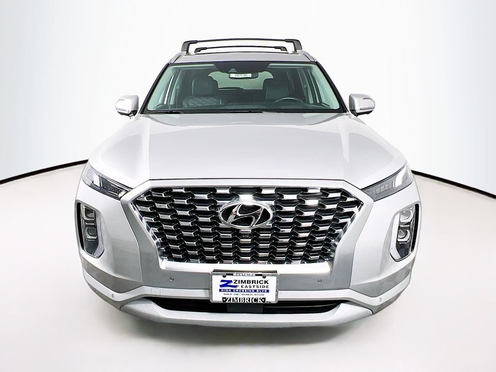 Used 2022 Hyundai Palisade Limited AWD/4WD image 2