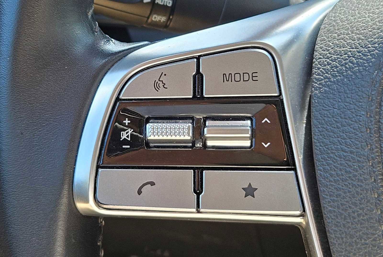 Used 2025 Kia Telluride S image 22