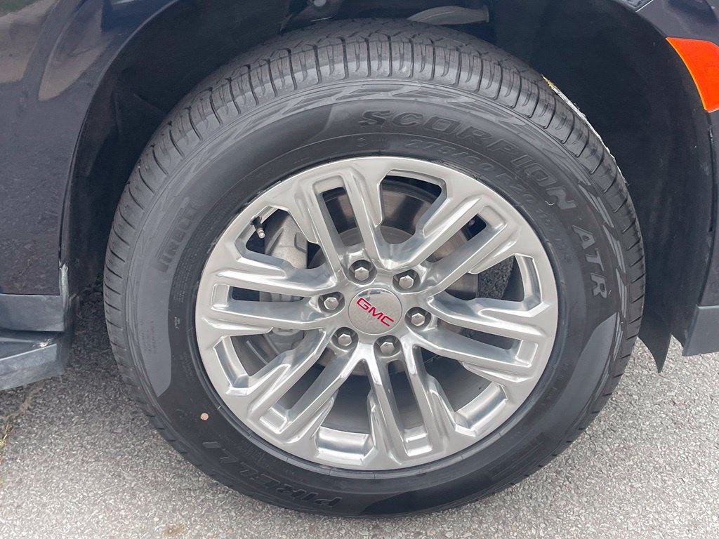 Used 2024 GMC Yukon SLT AWD/4WD image 31