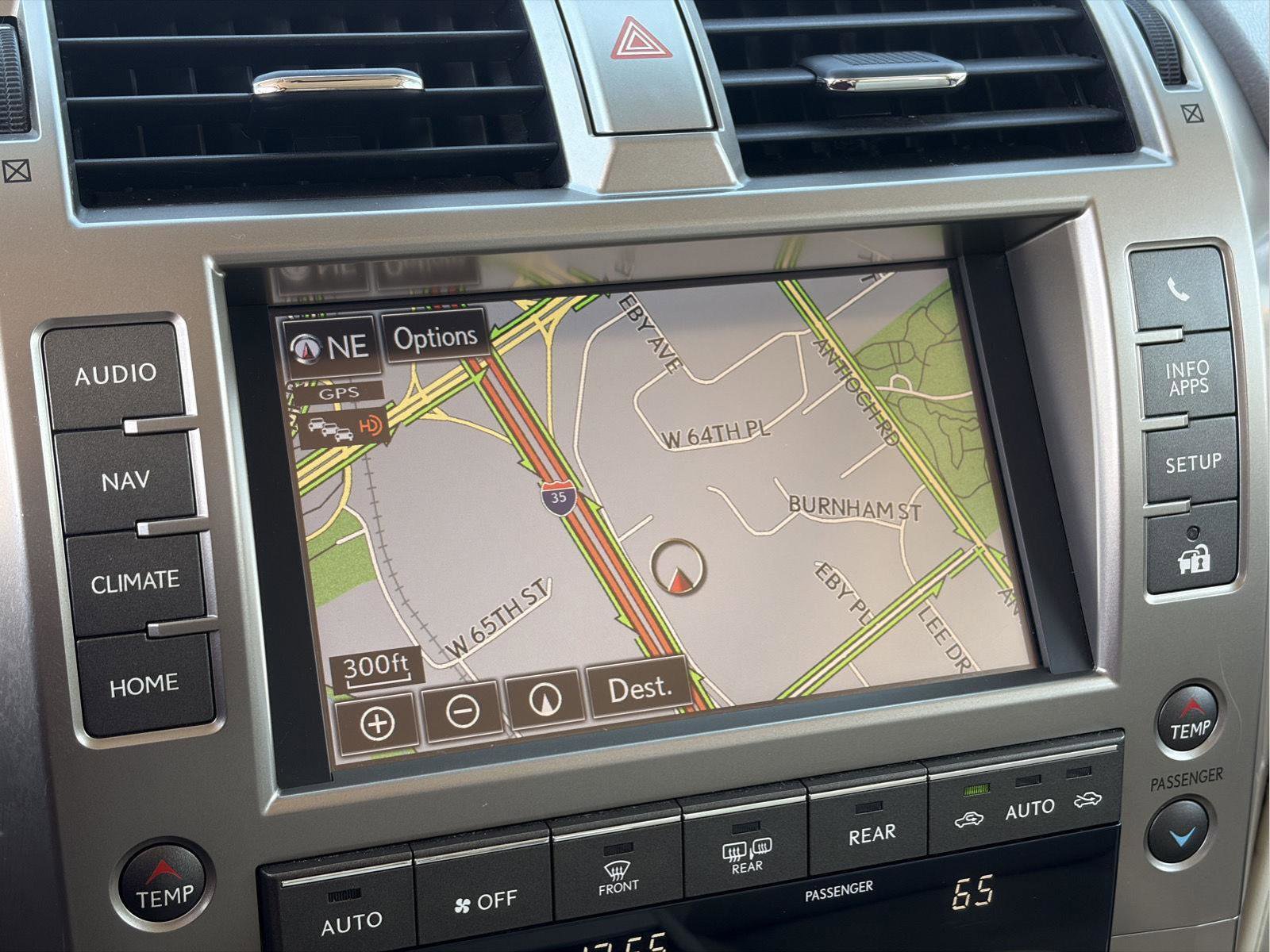 Used 2016 Lexus GX 460 Luxury w/ Preferred Accessory Package image 17