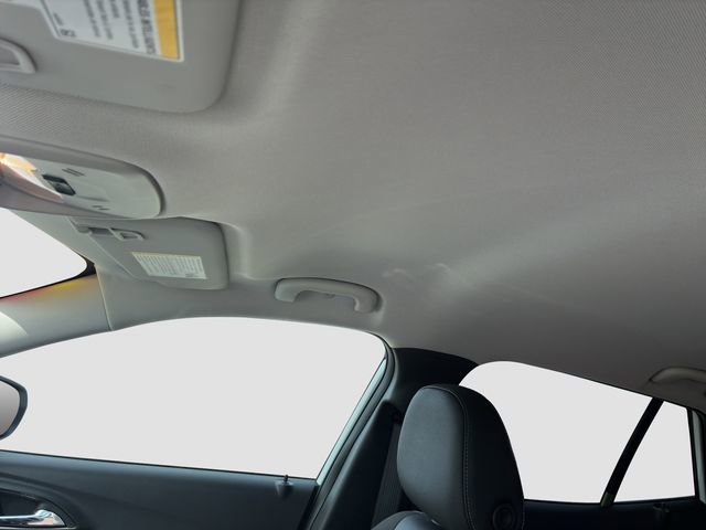 Used 2025 Chevrolet Trax LT w/ Driver Confidence Package image 22