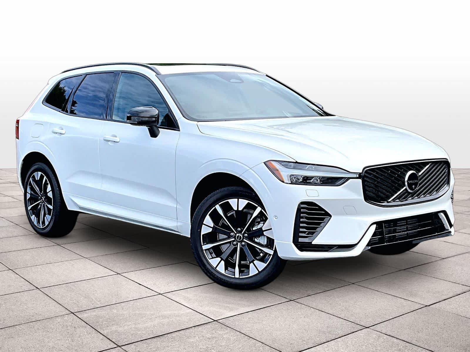 Used 2026 Volvo XC60 T8 Plus w/ Protection Package Premier image 2