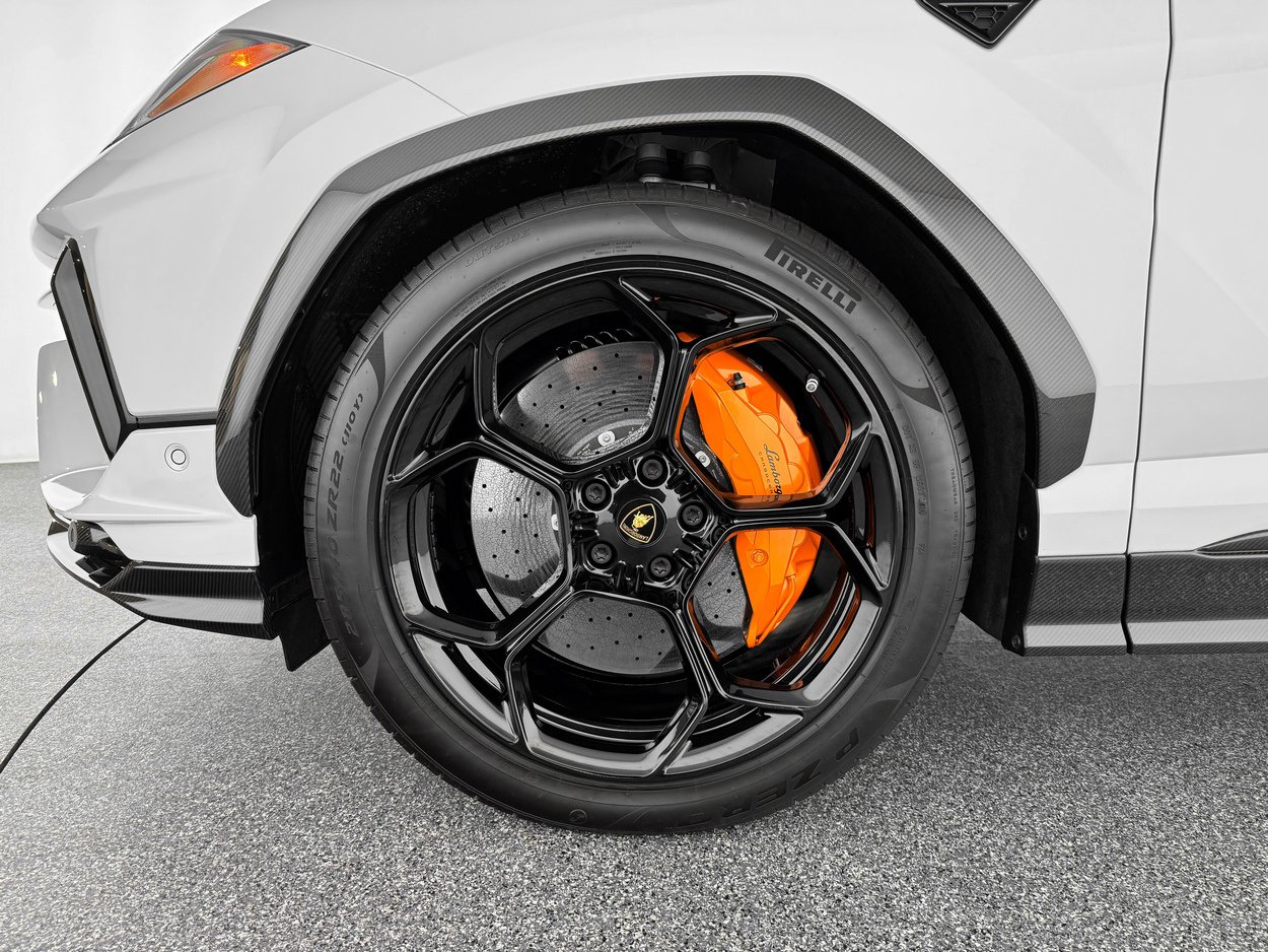 Used 2024 Lamborghini Urus Performante image 34