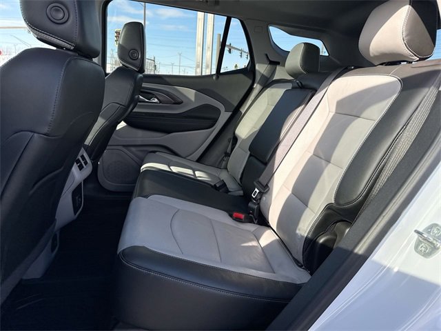 Used 2022 GMC Terrain SLT w/ Infotainment Package II image 23