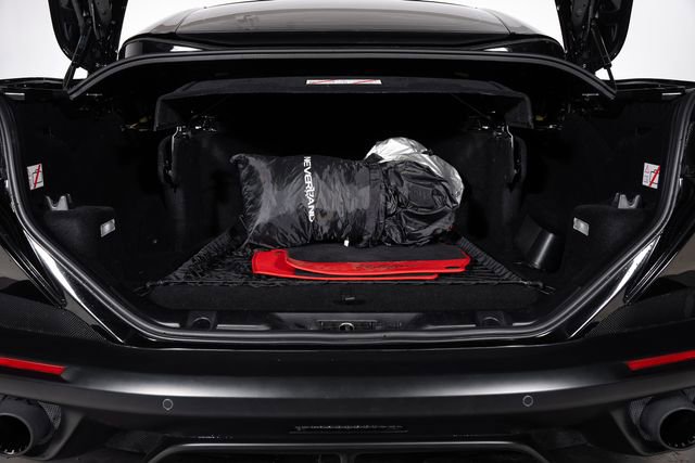 Used 2019 Ferrari Portofino RWD image 10