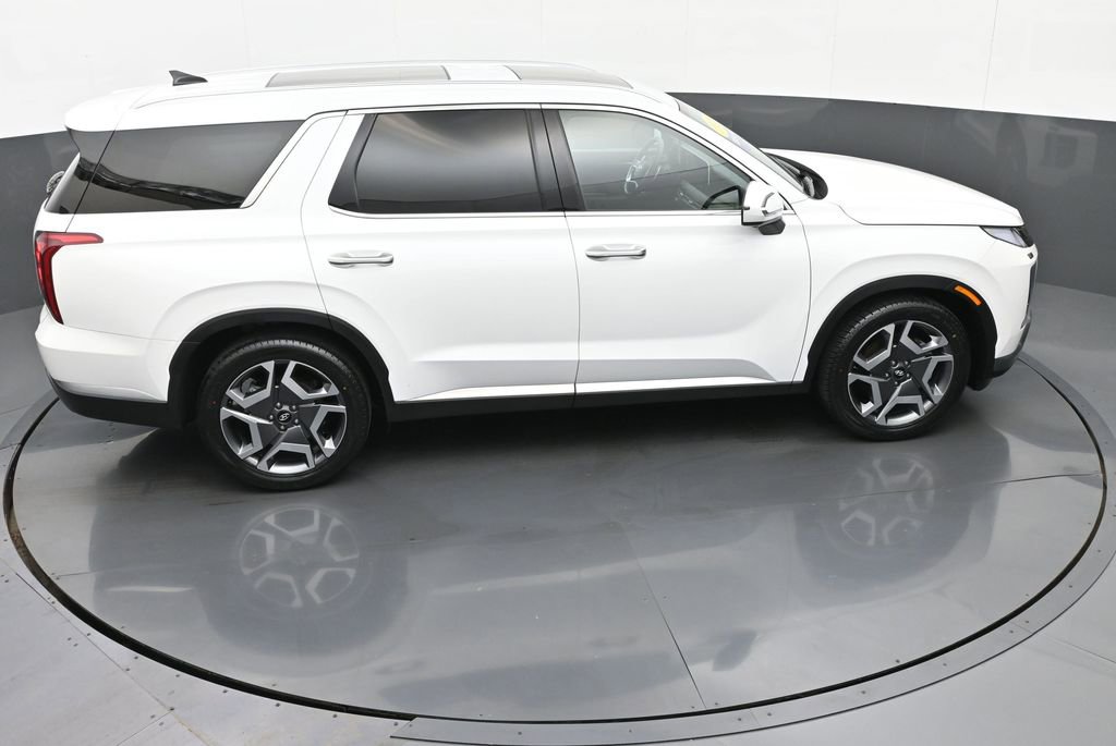 Used 2024 Hyundai Palisade Limited FWD image 36