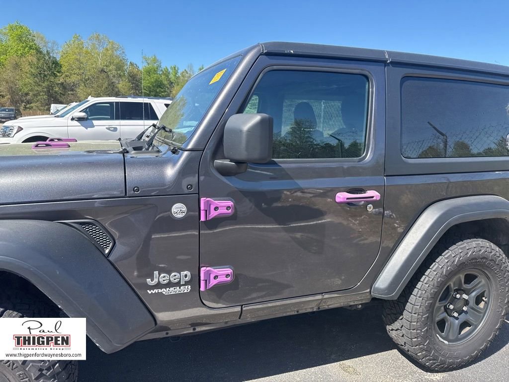 Used 2019 Jeep Wrangler Sport image 4