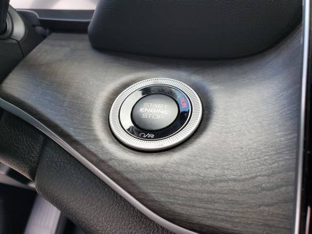 New 2025 Jeep Grand Cherokee Limited image 12