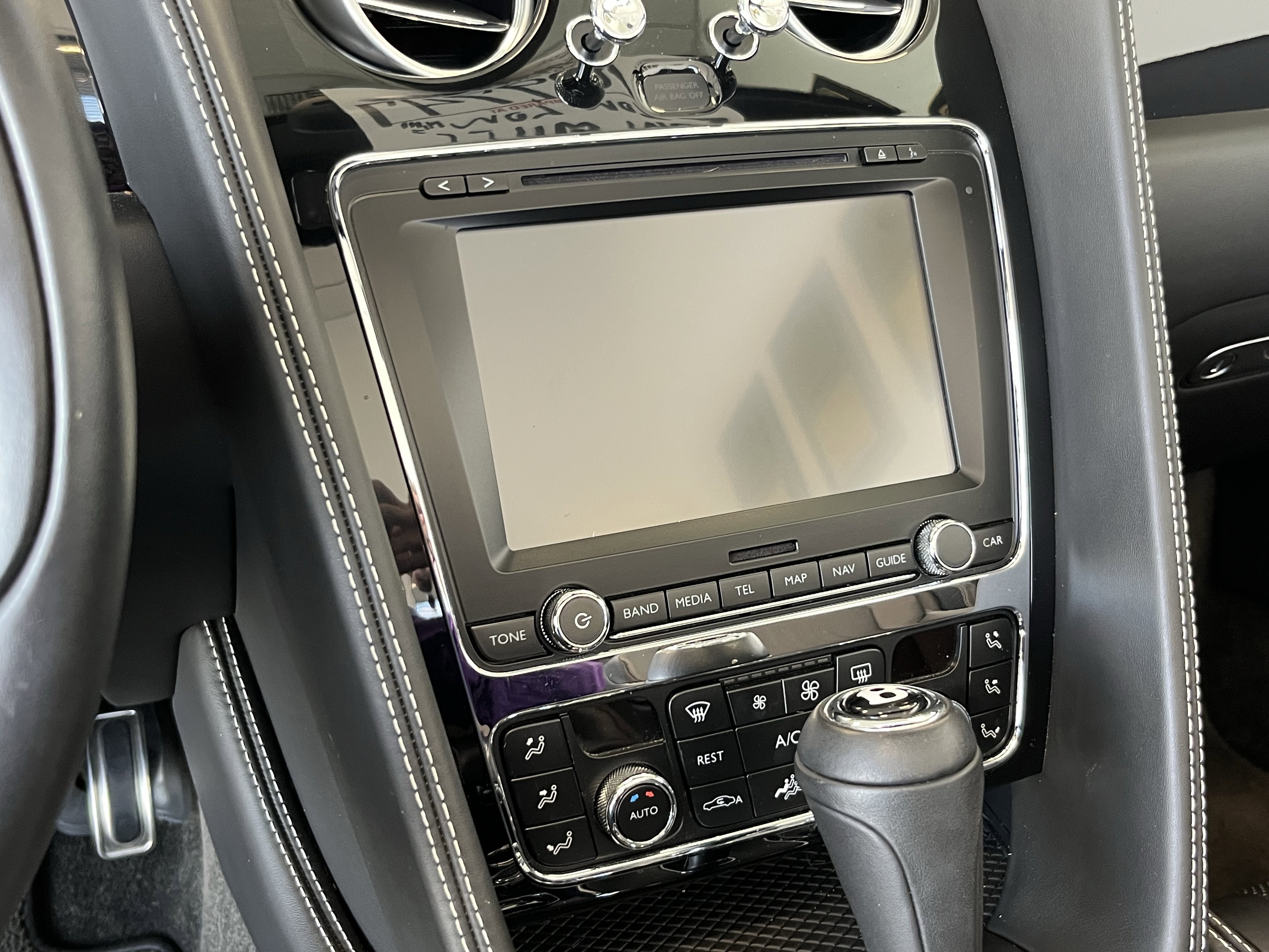 Used 2017 Bentley Continental GT image 14