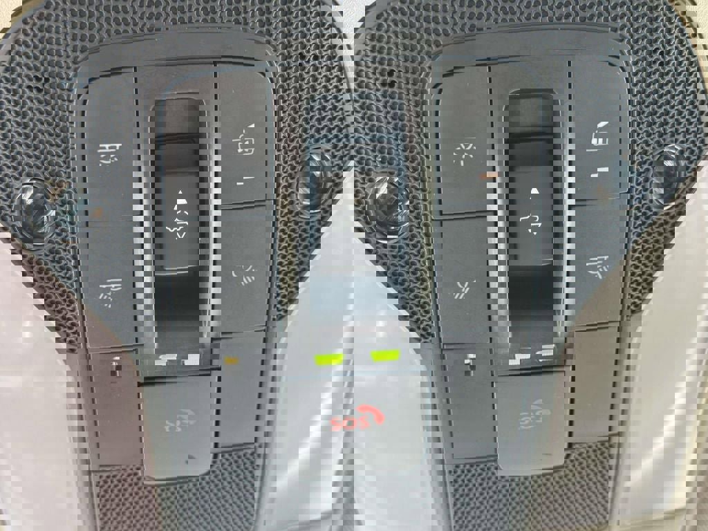 Used 2022 INFINITI QX50 Essential image 37