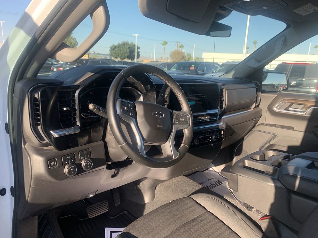 Certified 2024 Chevrolet Silverado 1500 RST image 7