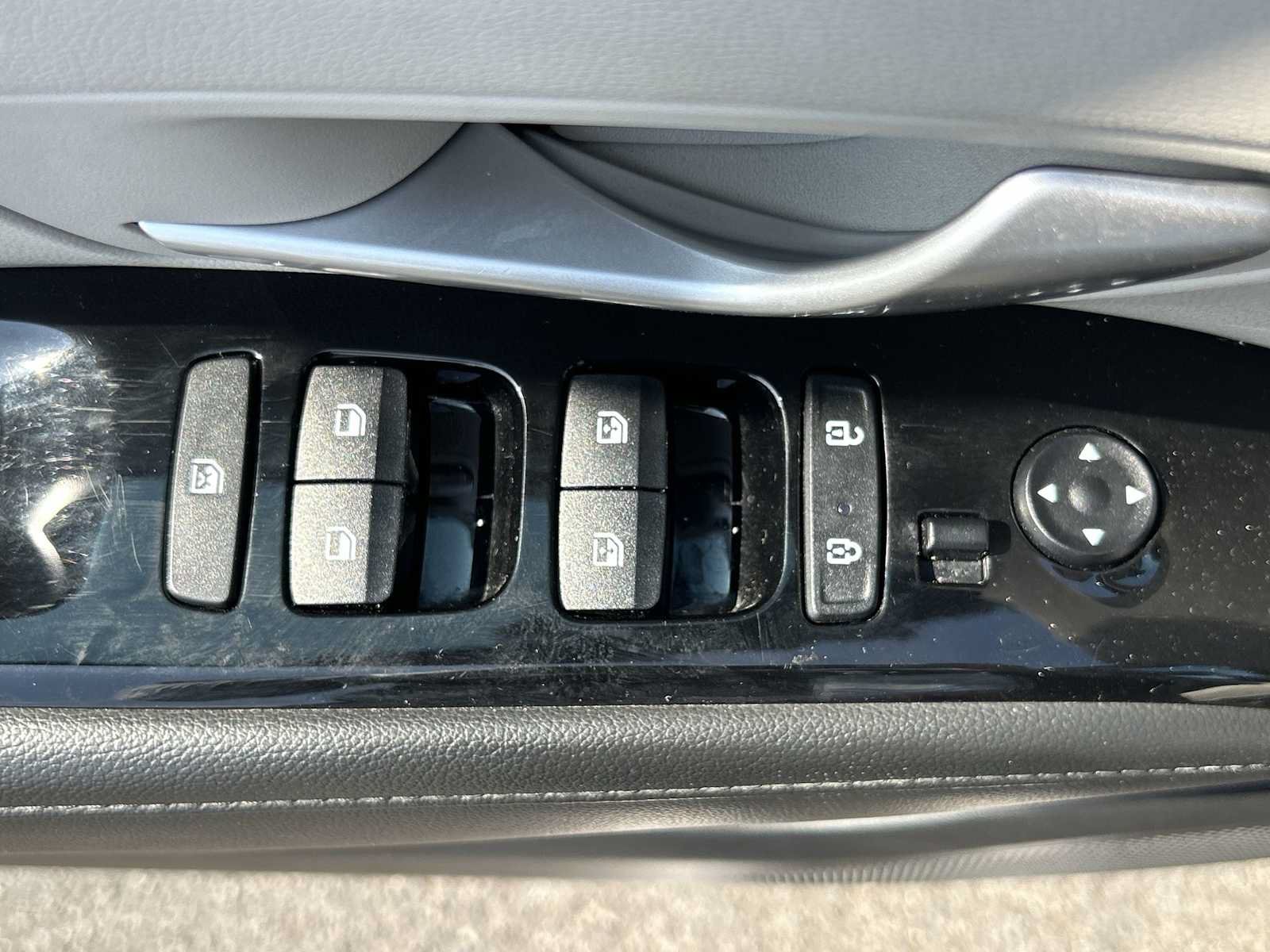 Used 2024 Hyundai Tucson Limited FWD image 15