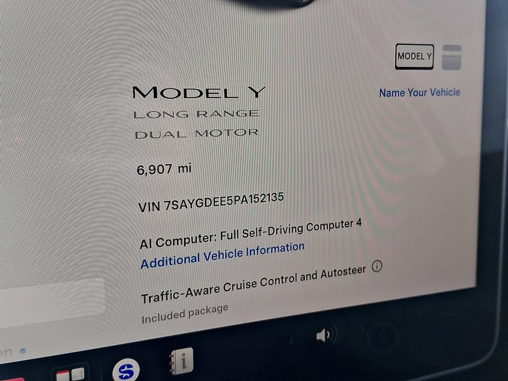 Used 2023 Tesla Model Y Long Range AWD/4WD image 19