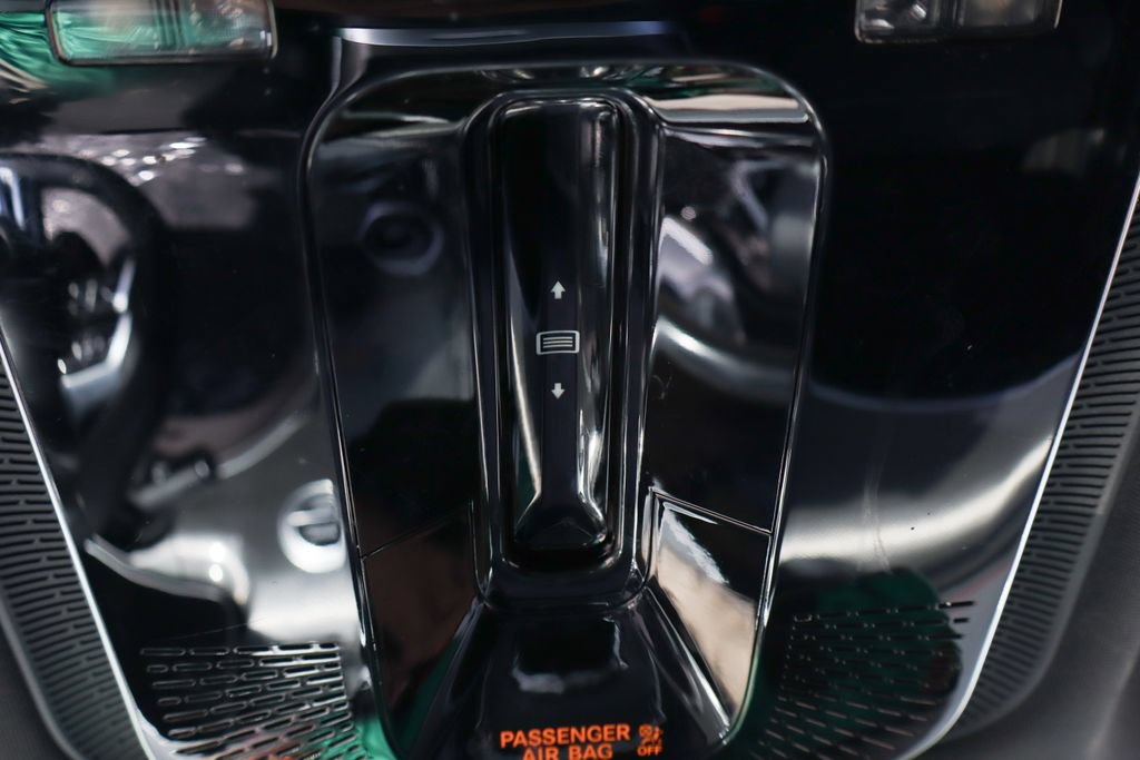 Used 2024 Mercedes-Benz C 43 AMG 4MATIC Sedan image 31