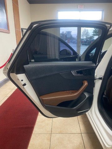 Used 2018 Audi A4 2.0T Ultra Premium Plus image 14