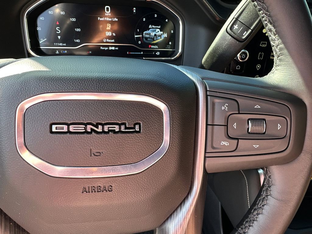 Used 2025 GMC Sierra 2500 Denali Ultimate image 27