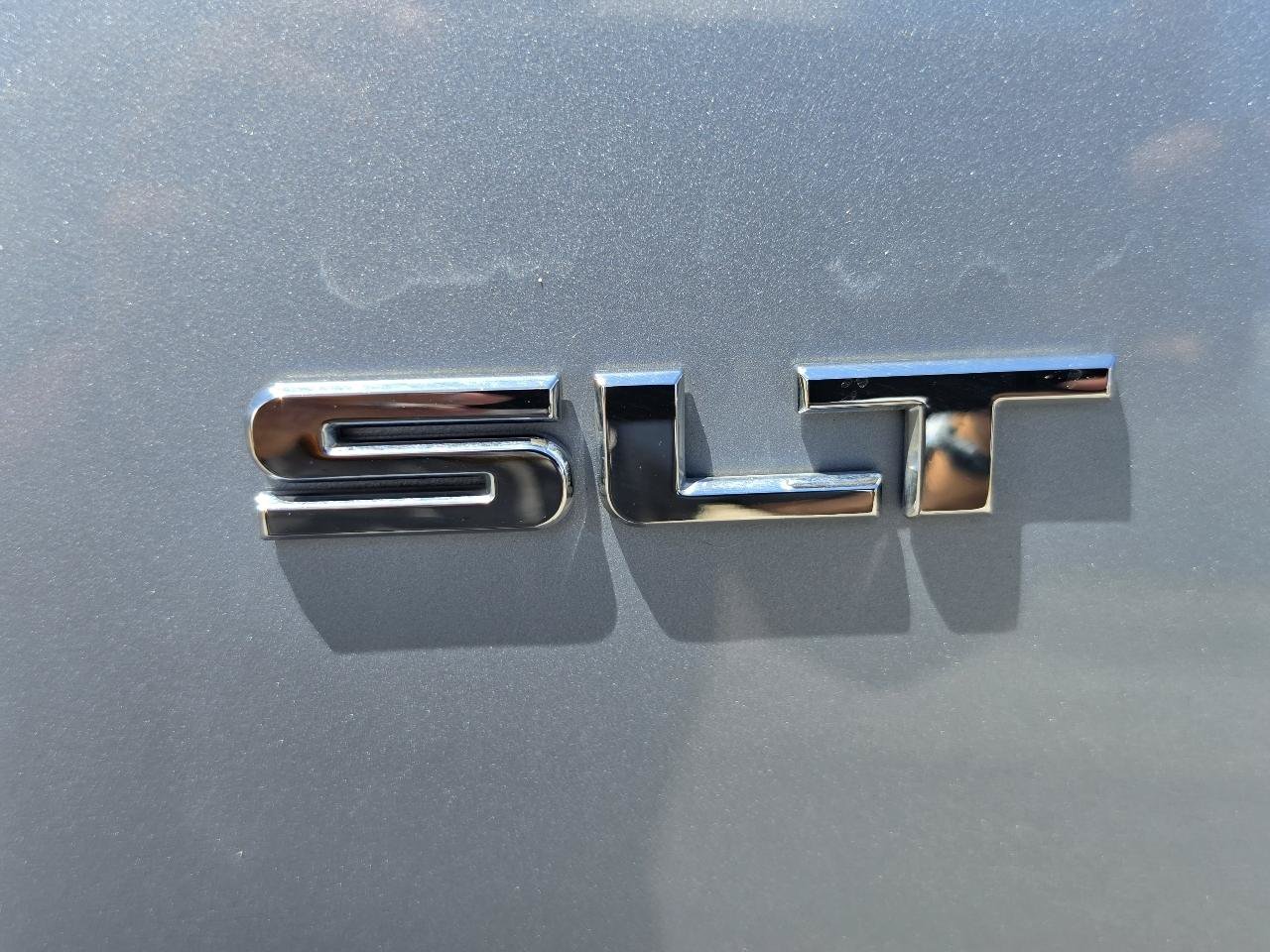 Used 2015 GMC Terrain SLT w/ Open Road Package AWD/4WD image 23