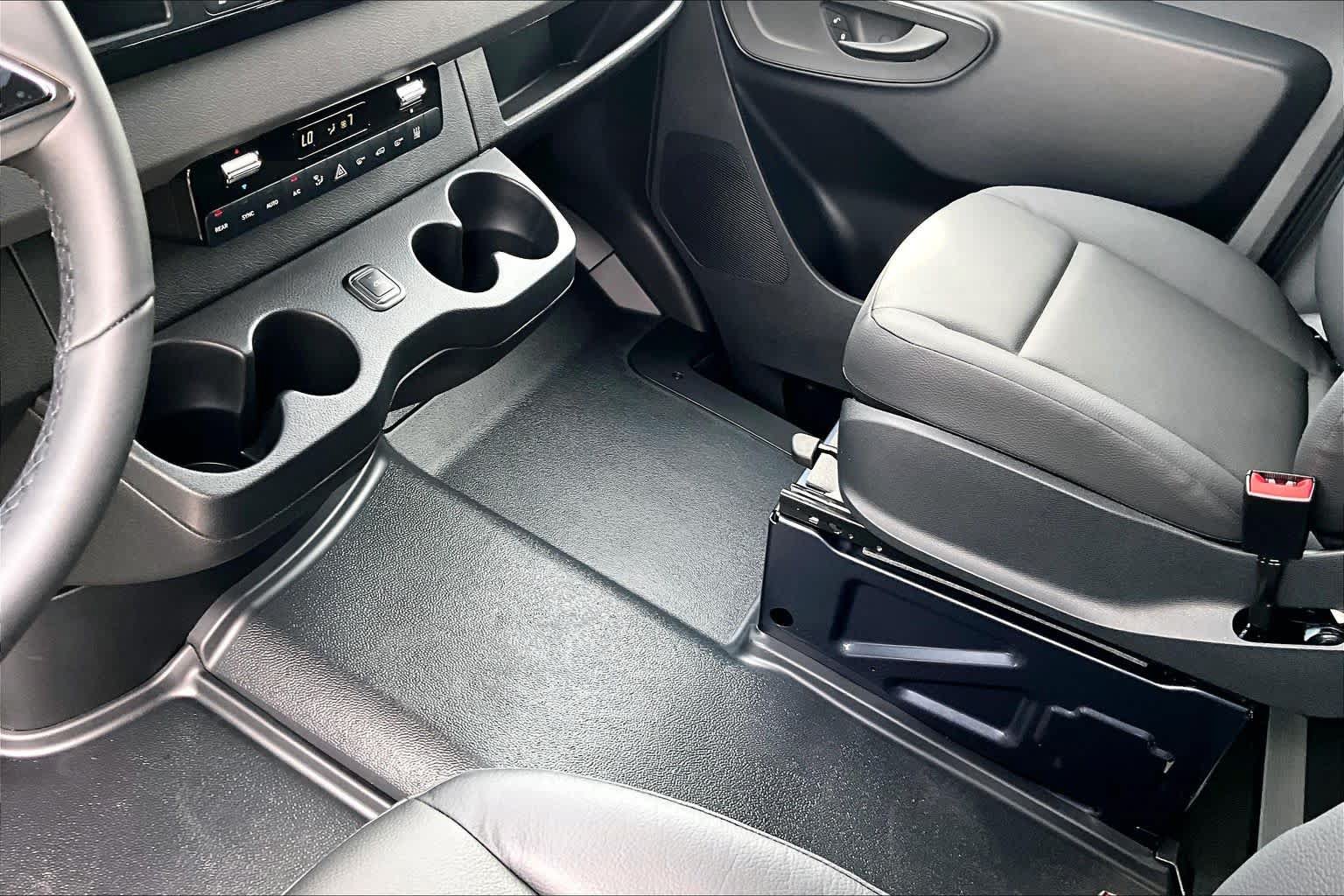 New 2026 Mercedes-Benz Sprinter 2500 image 8