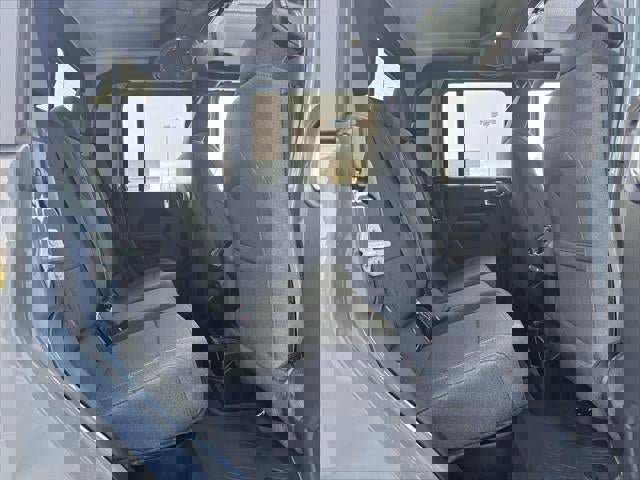 New 2025 Jeep Gladiator Sport image 52