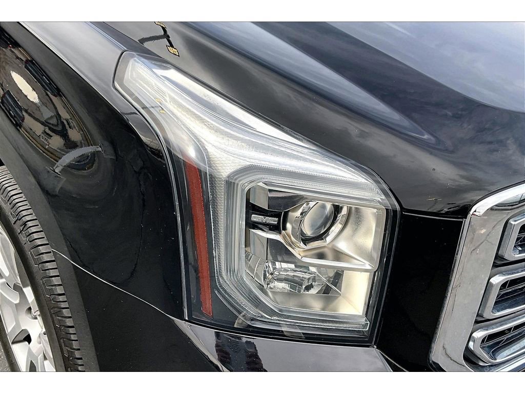 Used 2019 GMC Yukon SLT image 26