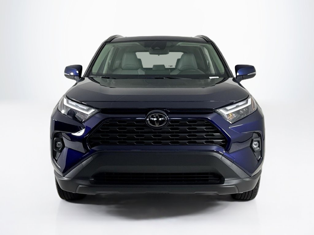 Used 2025 Toyota RAV4 XLE Premium w/ Weather Package AWD/4WD image 8