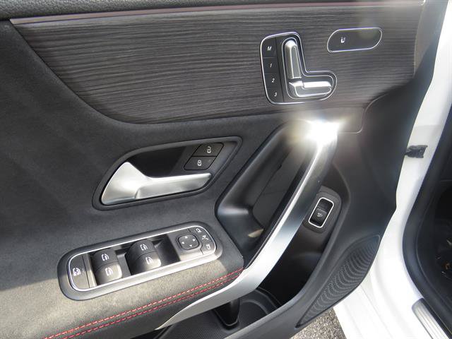 Certified 2023 Mercedes-Benz CLA 250 4MATIC image 8