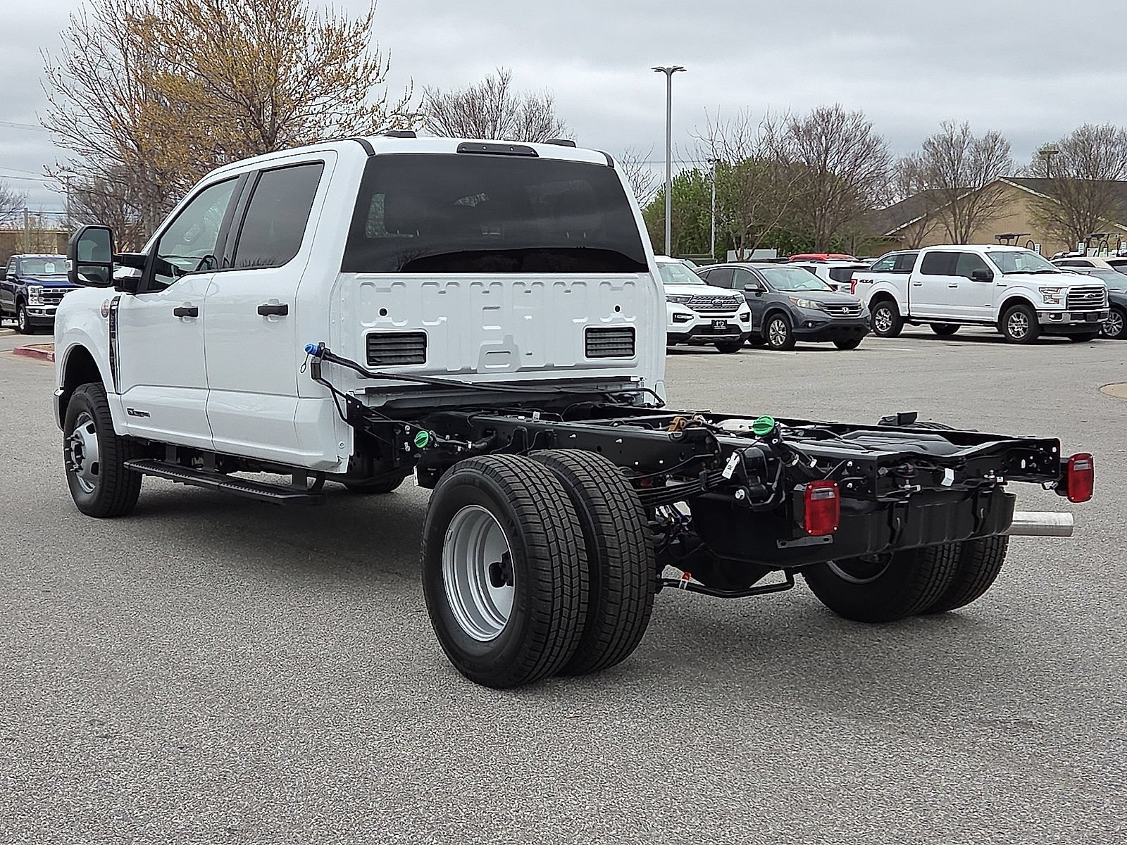 New 2026 Ford F350 XLT w/ XLT Value Package AWD/4WD image 4