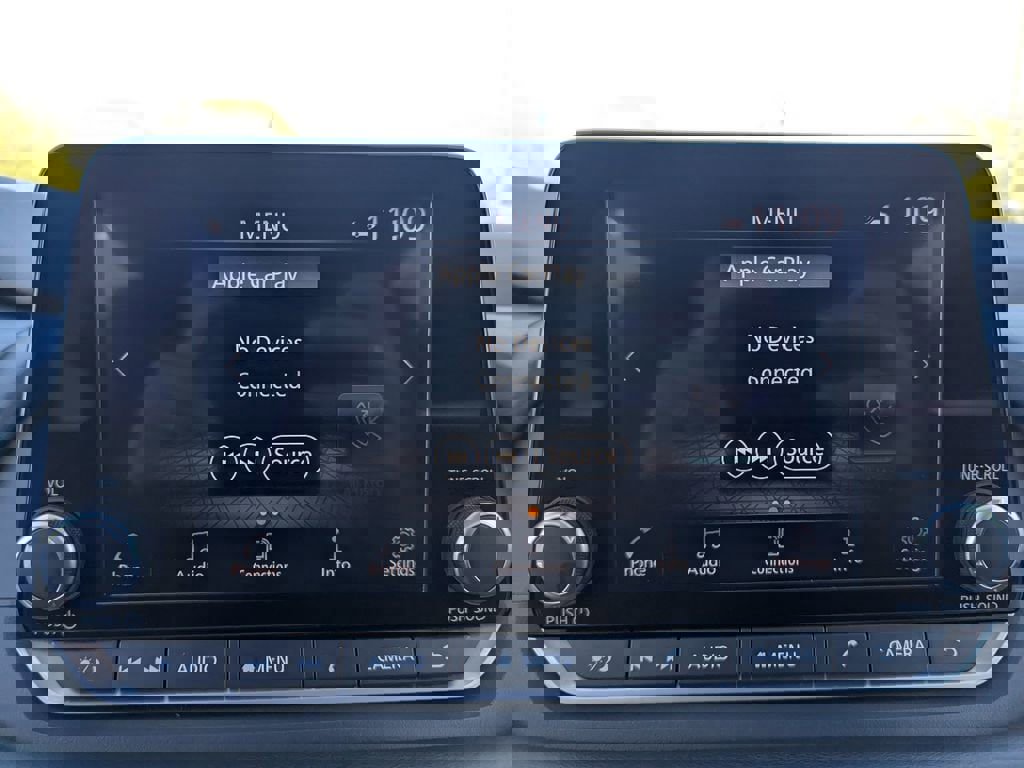 Used 2023 Nissan Rogue SV image 19