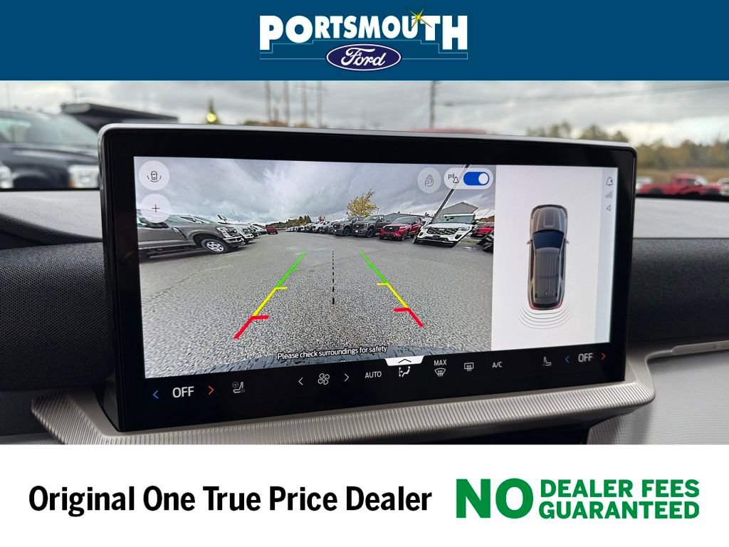 New 2025 Ford Explorer Active w/ Active Comfort Package image 15