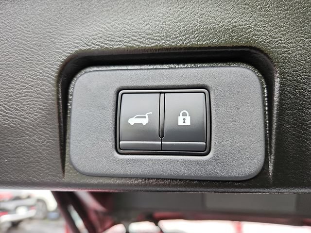 Certified 2023 Nissan Rogue SV w/ SV Premium B Package AWD/4WD image 29