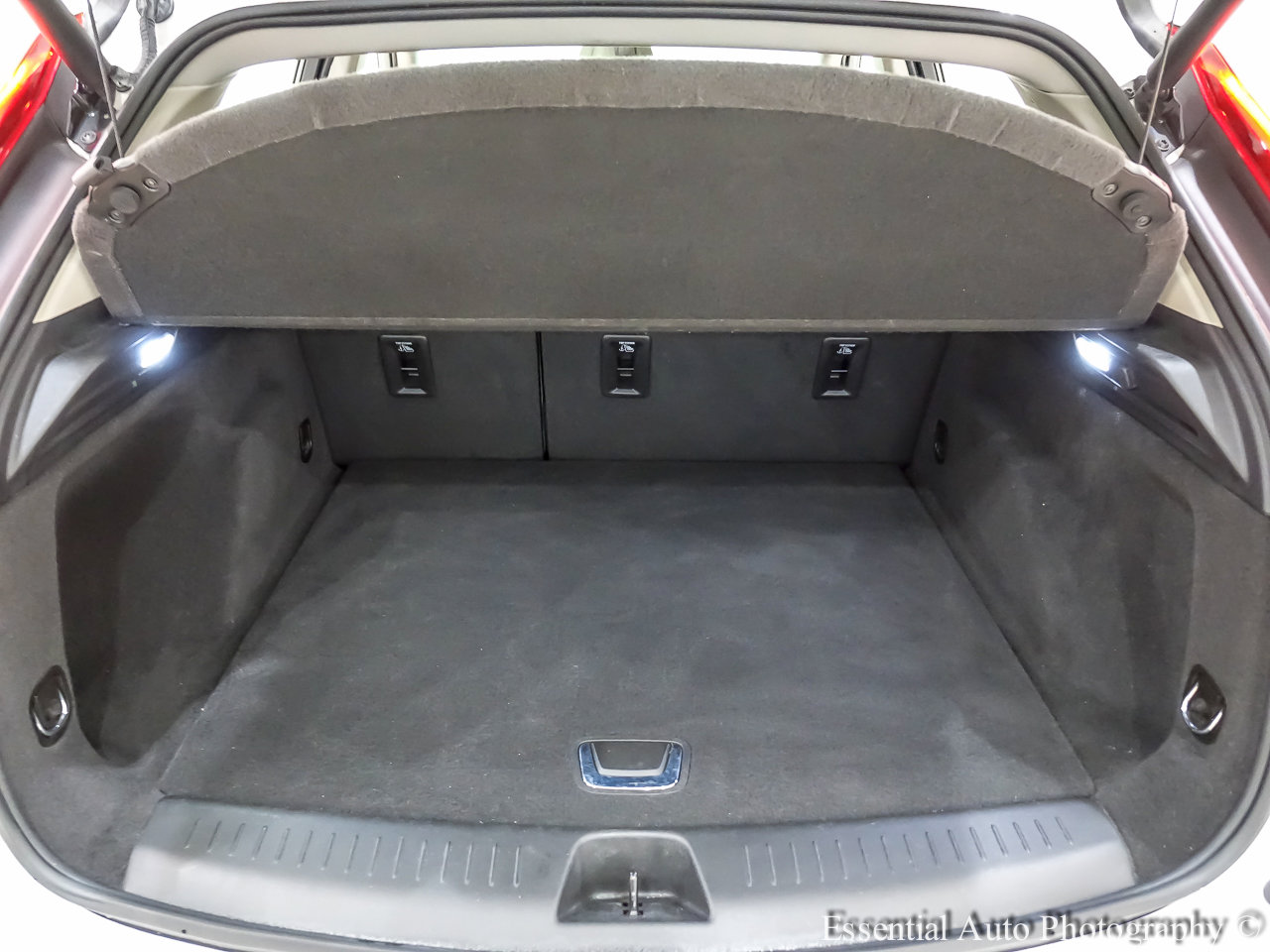 Used 2023 Cadillac XT4 Luxury image 25