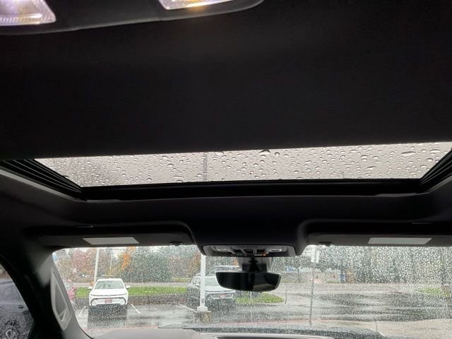 Used 2022 Chevrolet Silverado 3500 High Country w/ Z71 Off-Road Package image 9