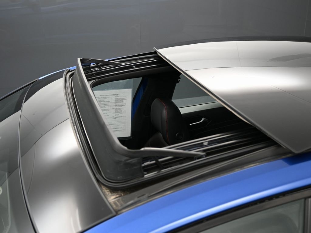 Used 2024 Volkswagen Jetta GLI Autobahn image 11